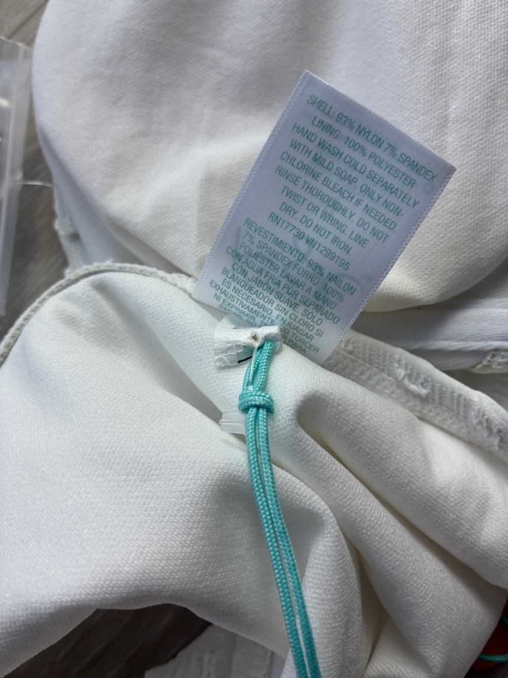 Target White Textured Bandeau Bikini Set - Picture 10 of 10